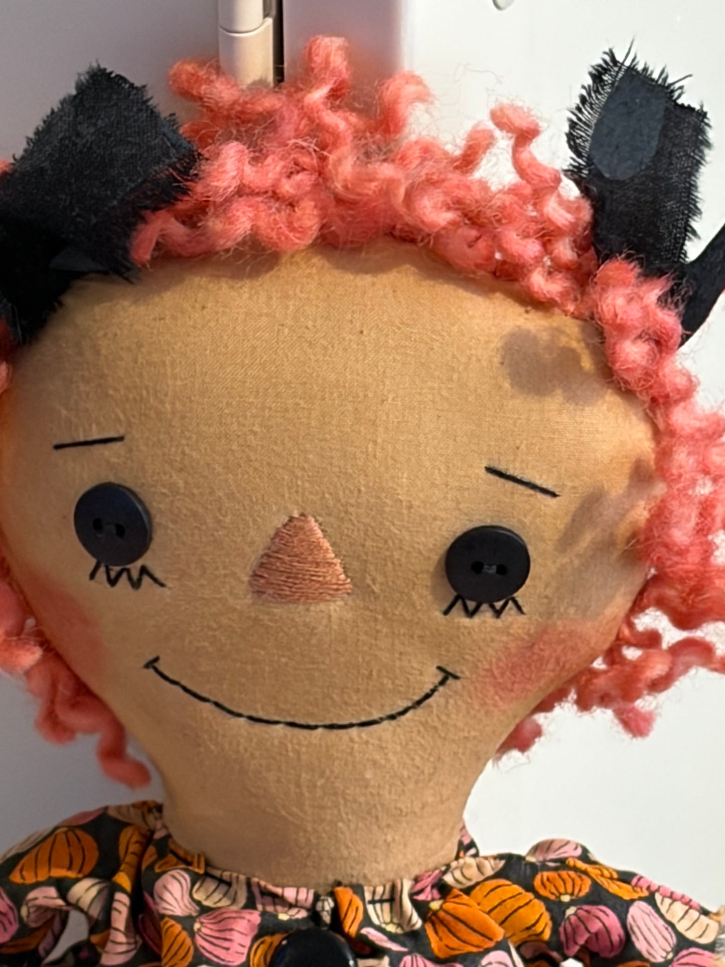 11" Annie in pink pumpkin print