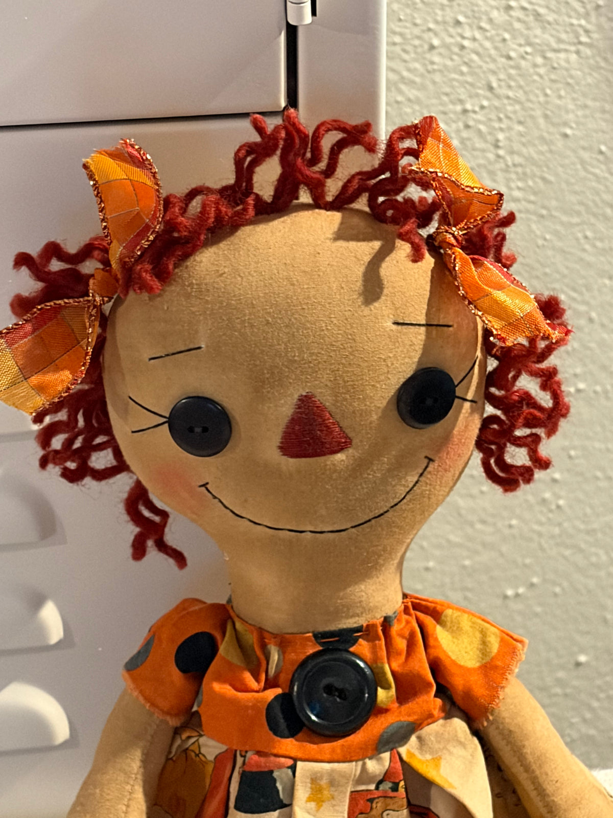 15" Annie in reproduction vintage trick or treat print