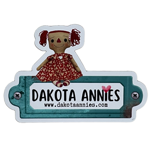 Dakota Annies Tag Magnet