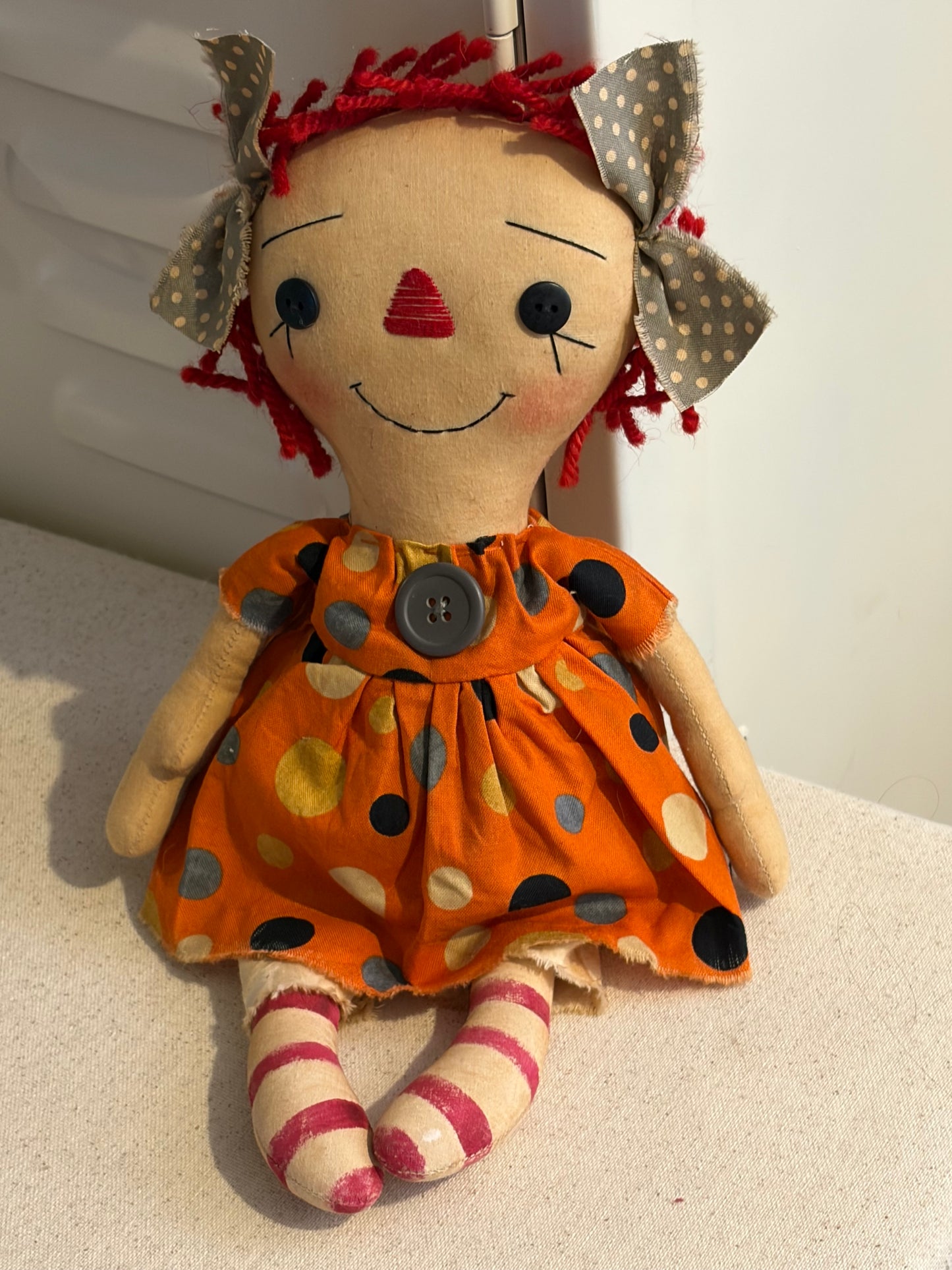 11" Annie in Fall colored polkadots